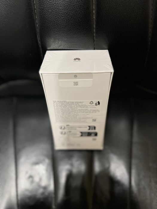 Huawei Pura 70 / 12 RAM / 256 GB / BLACK - ЧИСТО НОВ !!!