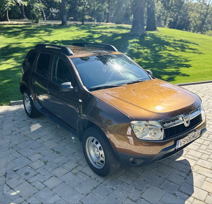 Vand Dacia Duster 1,5 diesel, 110 cai, Euro 5
