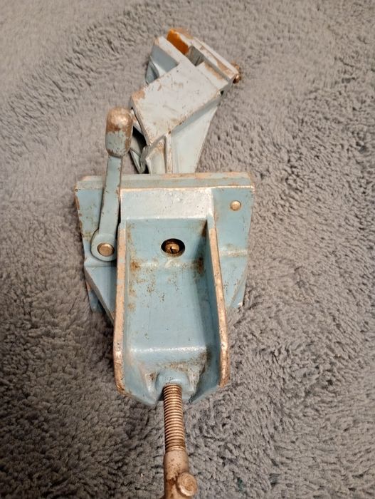 Menghina mecanica fina