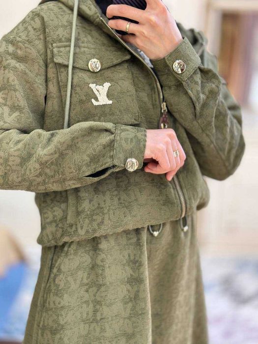 Туркия брендовий аеллар кийими тройка размер 40 Куз ва киш мавсум учун