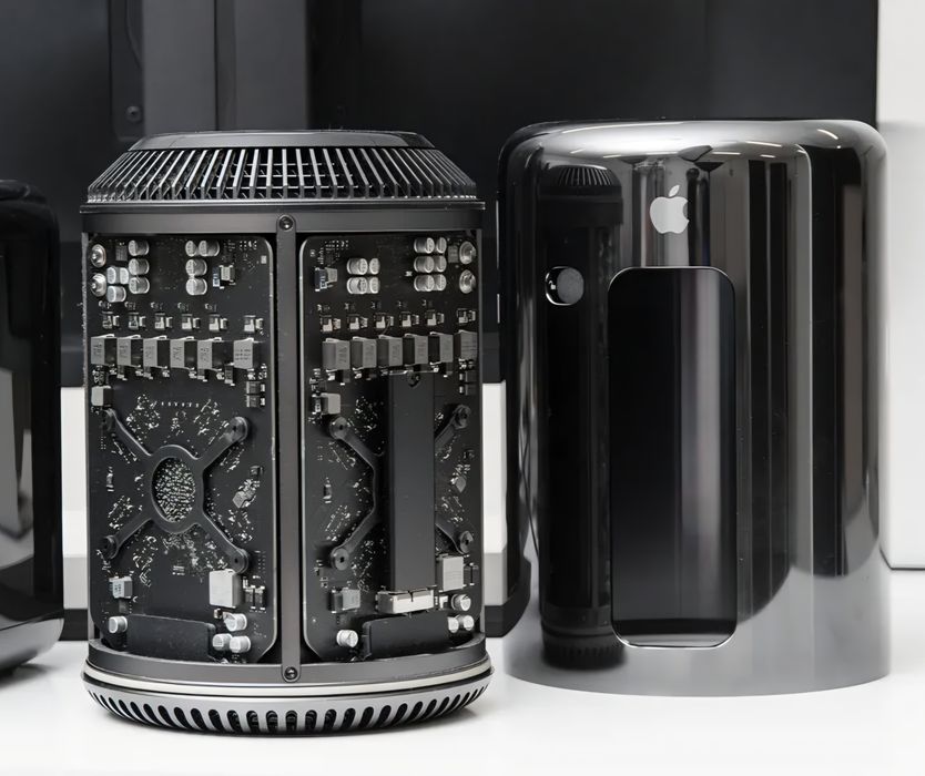 Mac Pro Trash Can E5 1680 3.9GHz 16GB Dual GPU D700 6GB