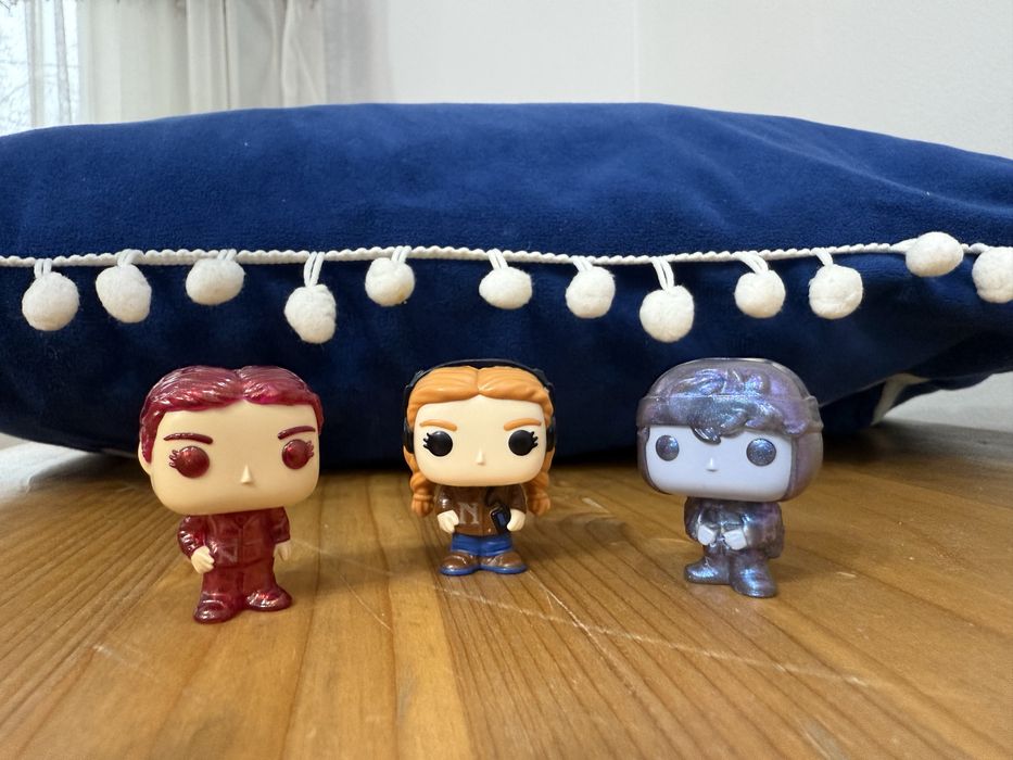 Kinder joy очень странные дела