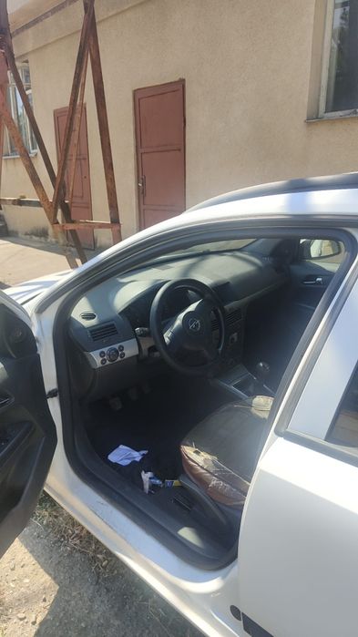 Vînd Opel Astra h