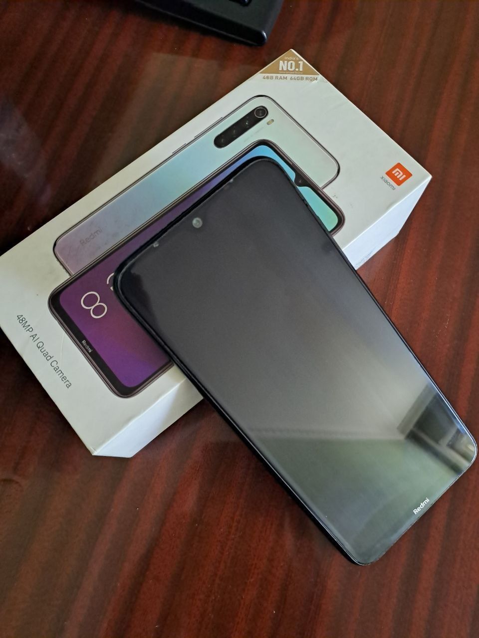 Redmi note 8 4/64 GB
Xotira
Operativ xotira: 4GB
Karob