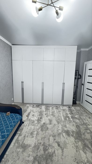 Шкаф сатылады. Бағасы 110 мың тг. Срочно !