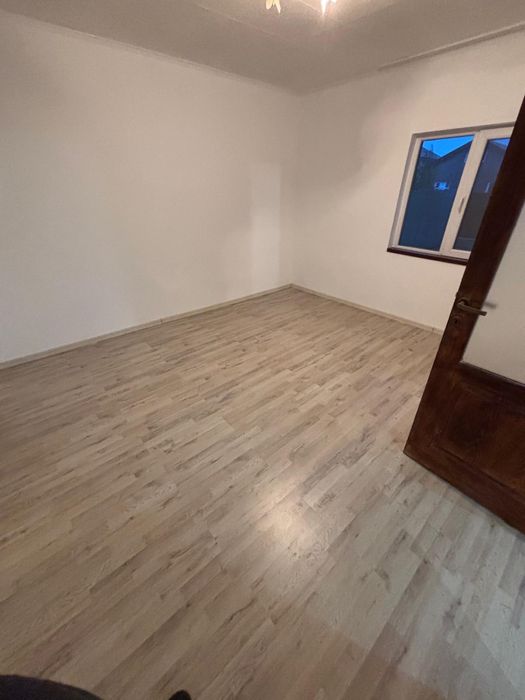 Casă de vânzare în Lumina