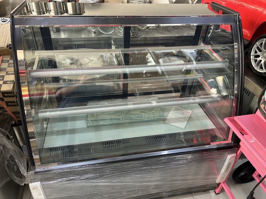 Vetrina Xoladilnik Витрина Холодильник