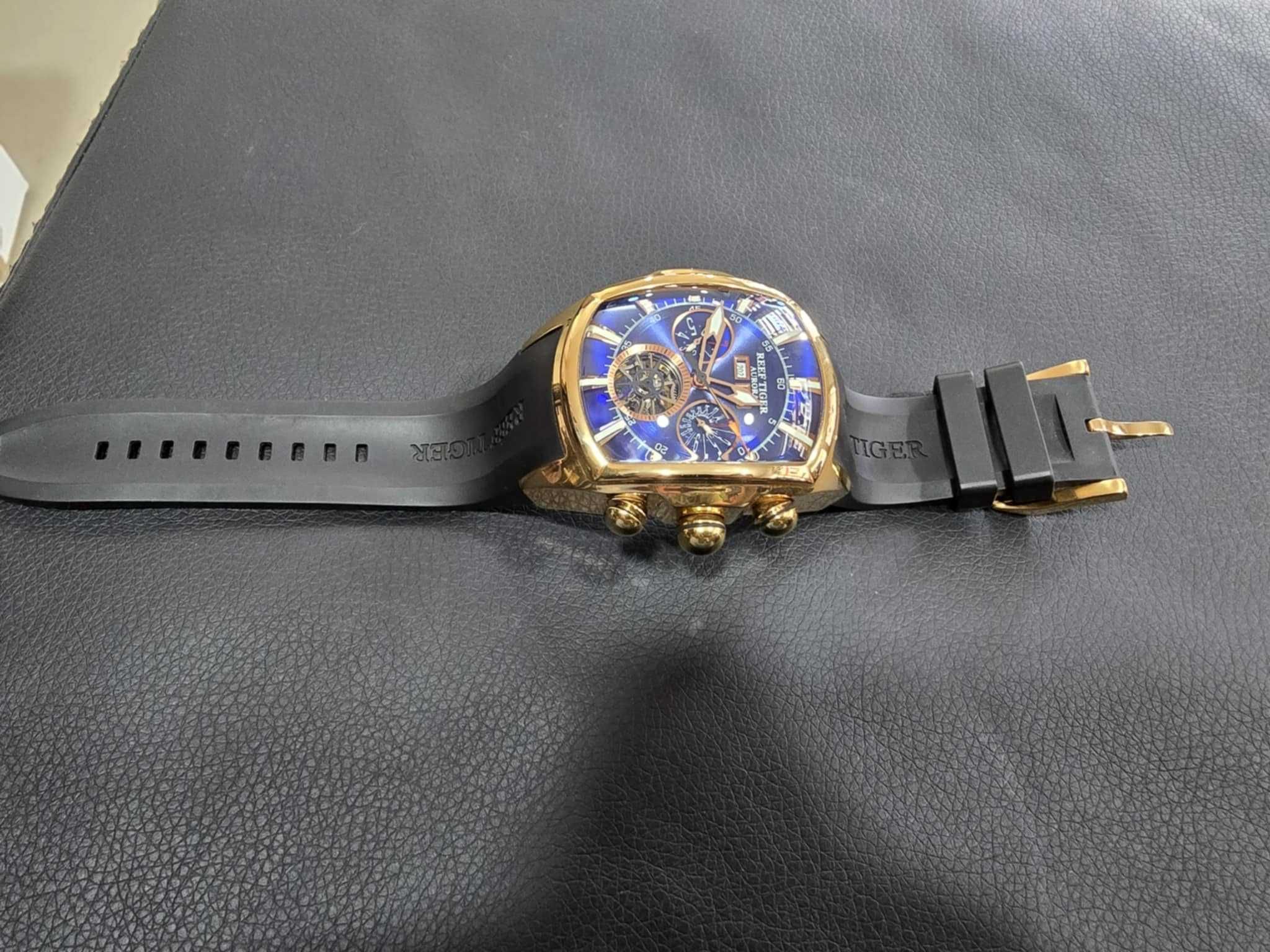 Дизайнерски Автоматичен часовник REEF TIGER