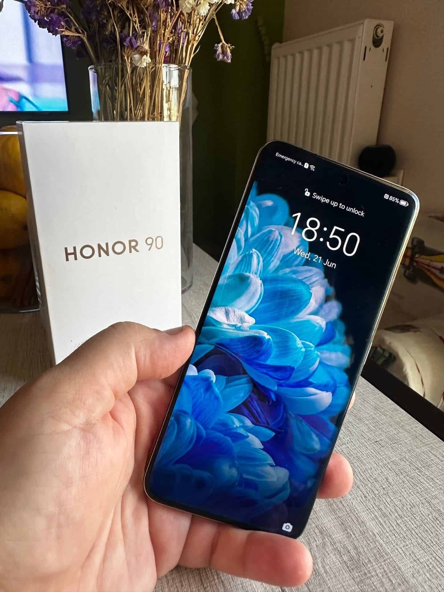 Honor 90 qora 12/512gb e-sim tushadi