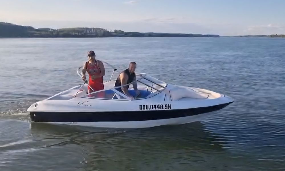 Barca Bayliner capri 1750 Ls ACCEPT VARIANTE CU AUTO