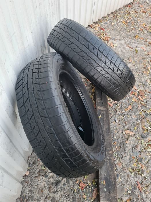 2 Anvelope de iarna *175/65R15*YOKOHAMA*LICHIDARE STOC*50 Lei Buc*
