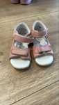 Vand sandale kikers mar 23