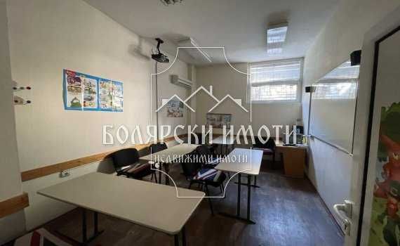 Продава се Офис в Велико Търново, Център - 237 кв.м за 843 €/кв.м - Снимка #5