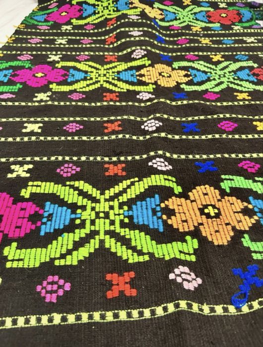 Covor țesut la razboi