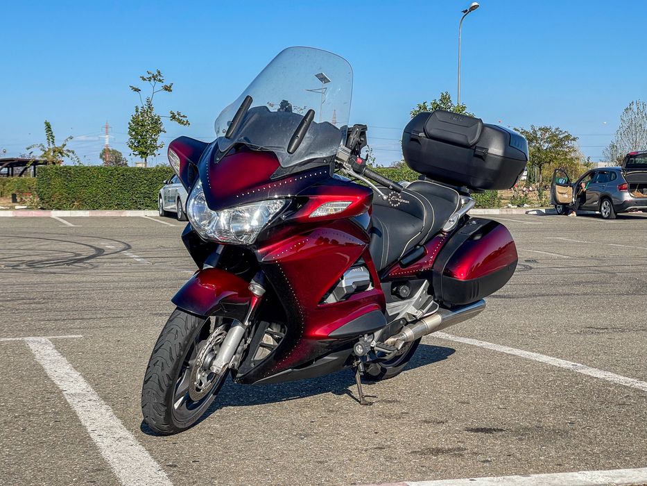 Honda ST1300A Pan European