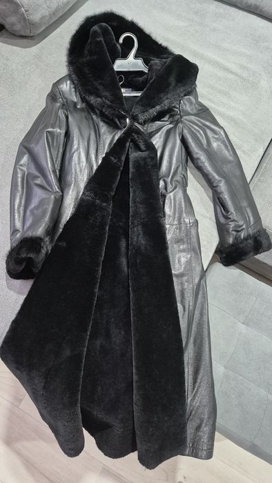 Продам зимнюю кожанную куртку