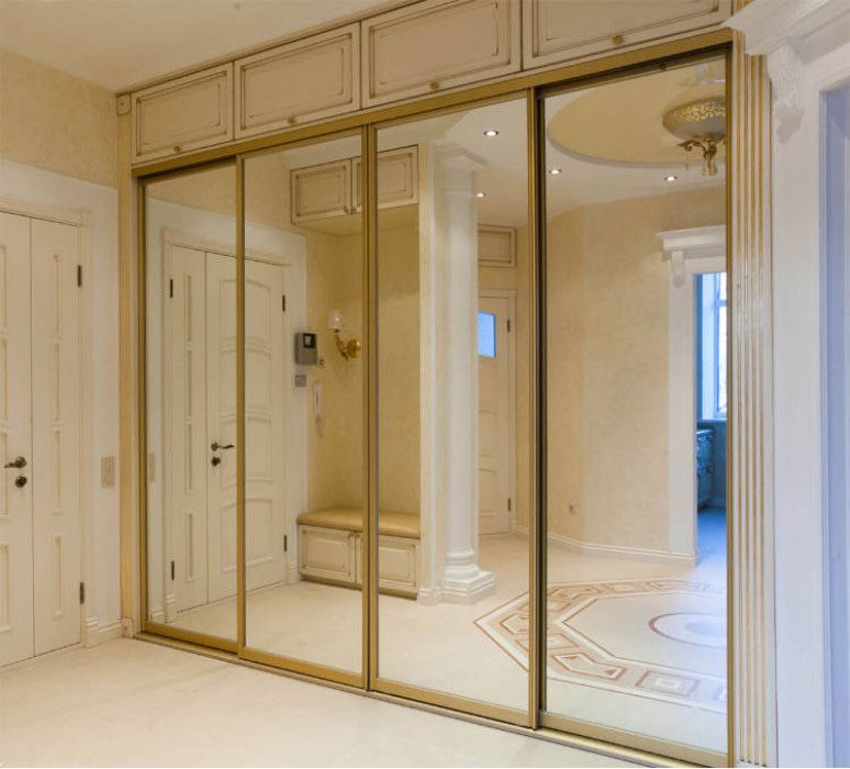 Шкаф купе с заркалами 5 дверей