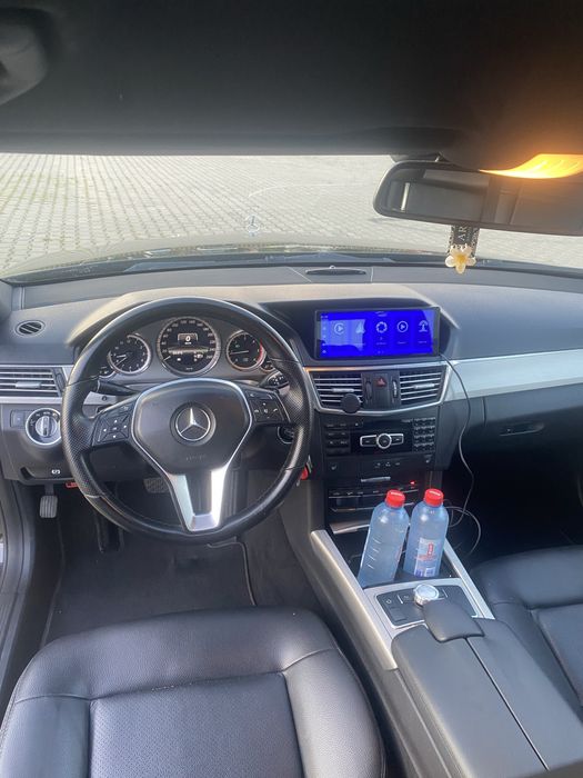 Mercedea e 220 AVANGARDE 2012 2.2 l diesel