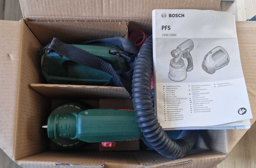 Pistol de vopsit Bosch PFS 2000, 440W,rezervor 800ml,pompare 200ml/min