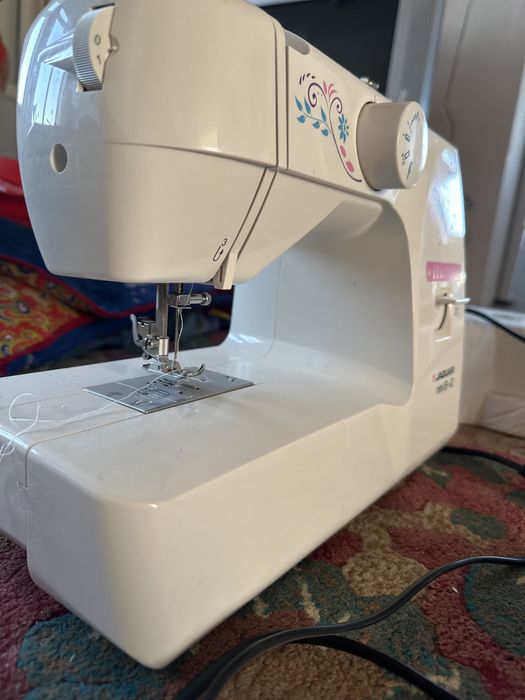 электрическая швейная машина
