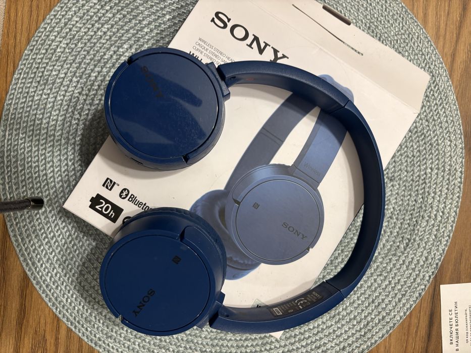Bluethooth слушалки SONY
