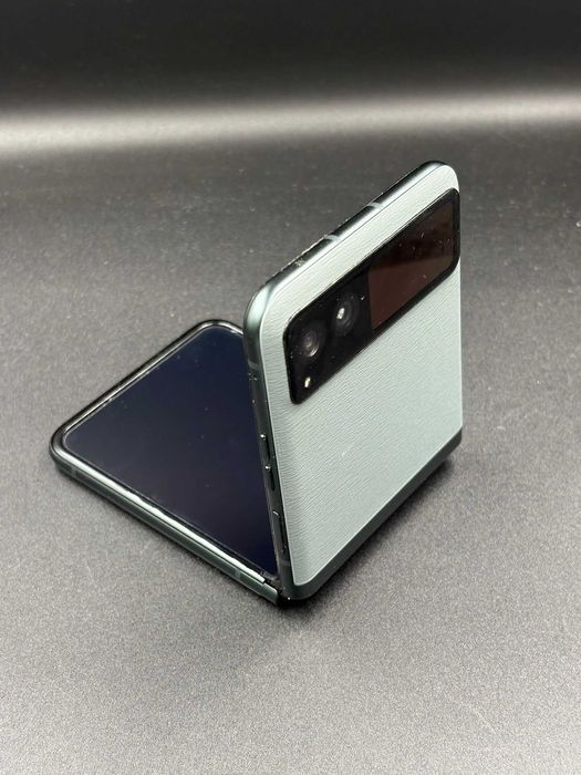 Hope Amanet P5 - Moto Razr 40 // 256GB // Garantie