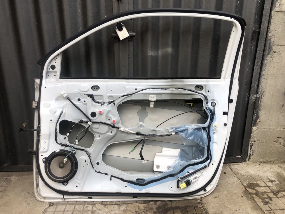 Дясна врата за Тойота/Toyota IQ 2009г