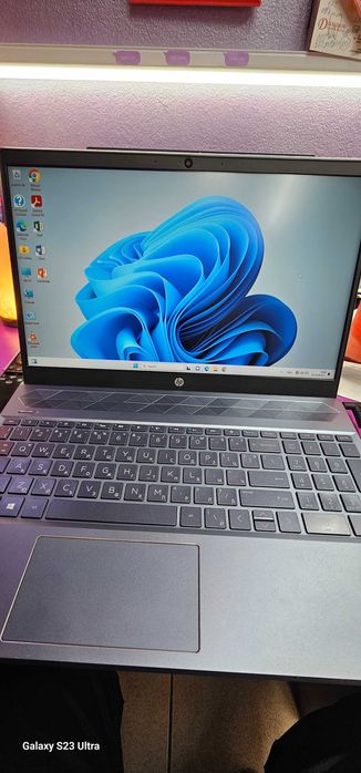 Продавам Лаптоп HP i5