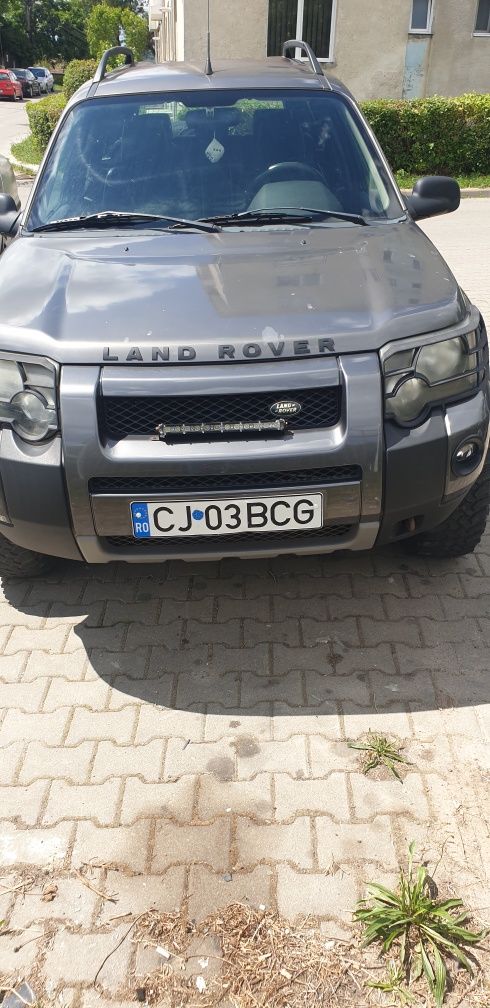 Land Rover în stare buna