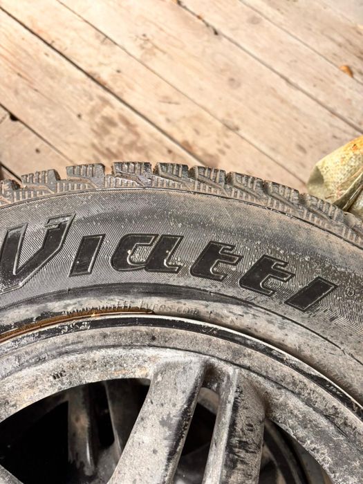 Продам шины и диски 2 пары всего за 70.000