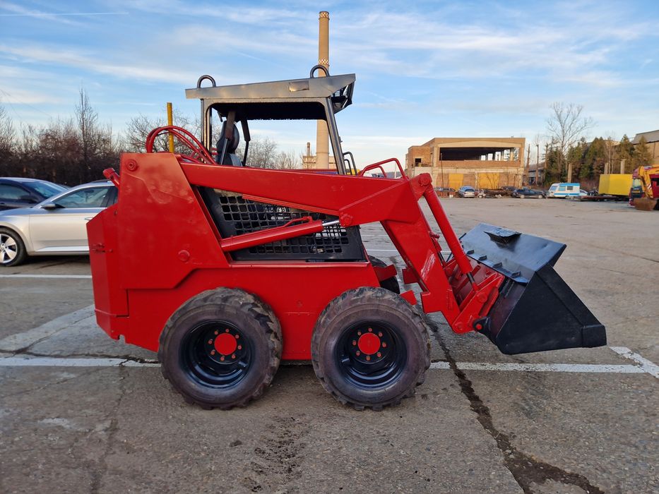 Vand mini incarcator FAI 380SC 3,2t bobcat