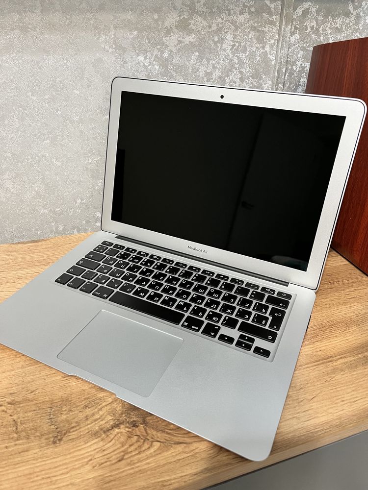 Macbook Air в Идеале на 768GB