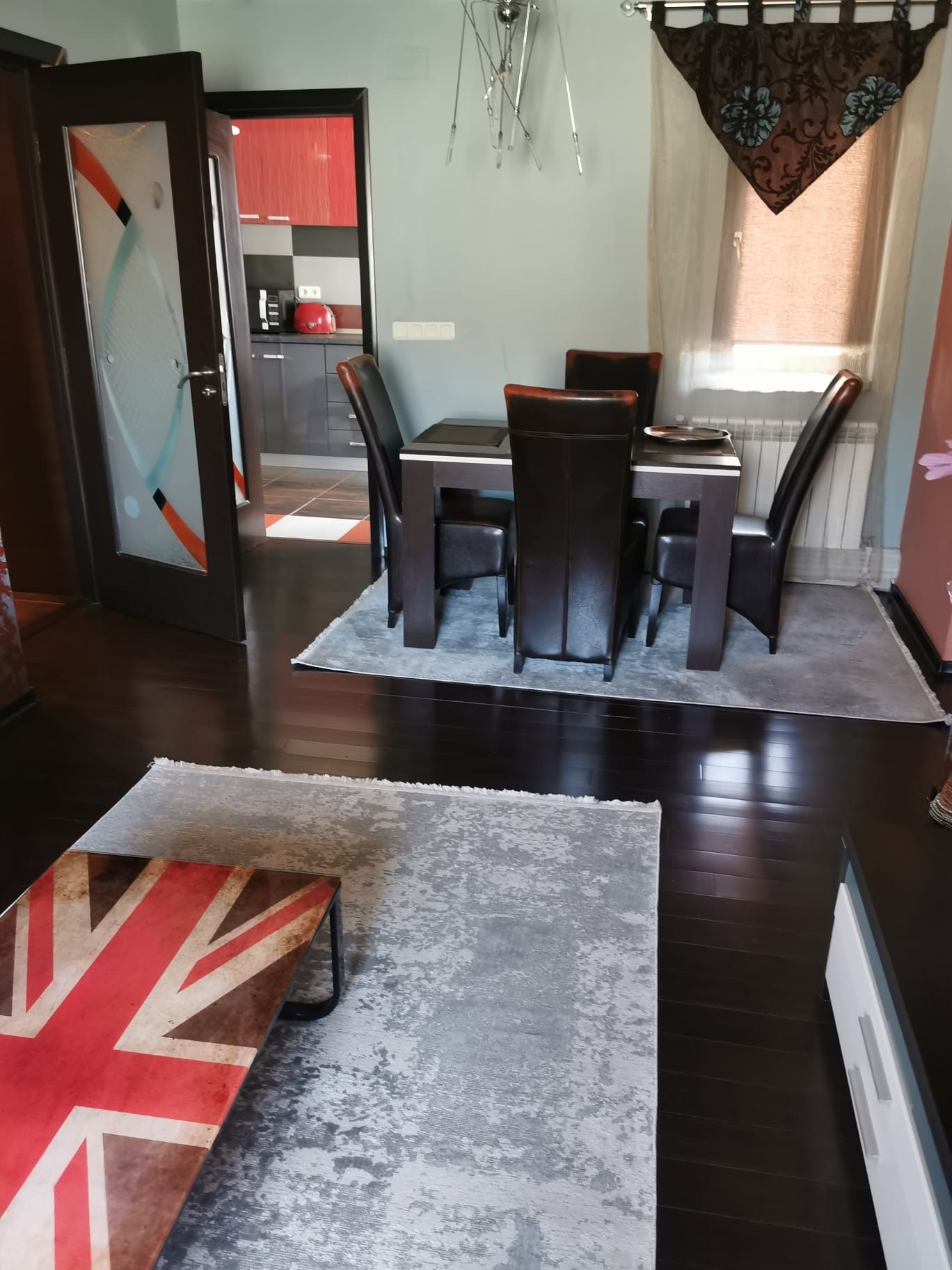 Închiriez Apartament 3 camere Eforie Nord