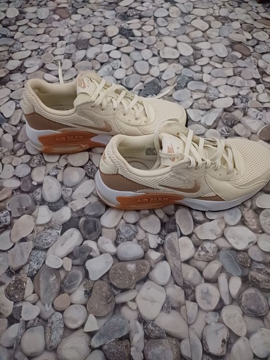 Дамски маратонки Nike