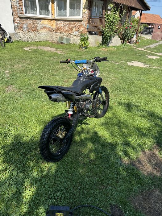 Vând Cross 125 4t