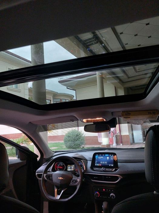 Tracker Premier Plus 2024 y. Srochno Sotiladi.  Top Toza. Propan.