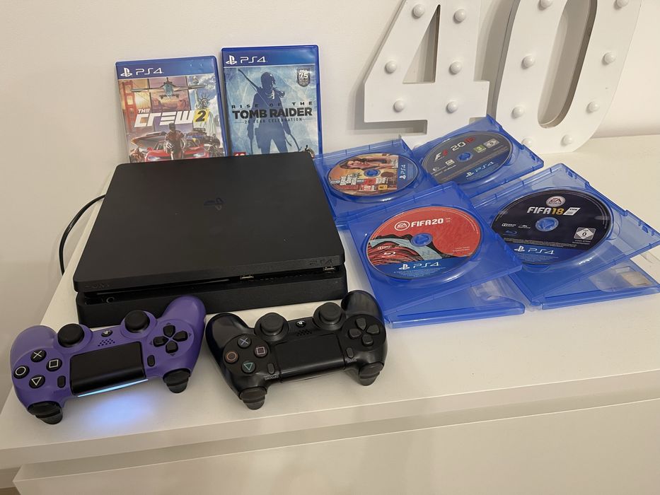 S4 Slim 500GB + 2 controllere + 6 jocuri