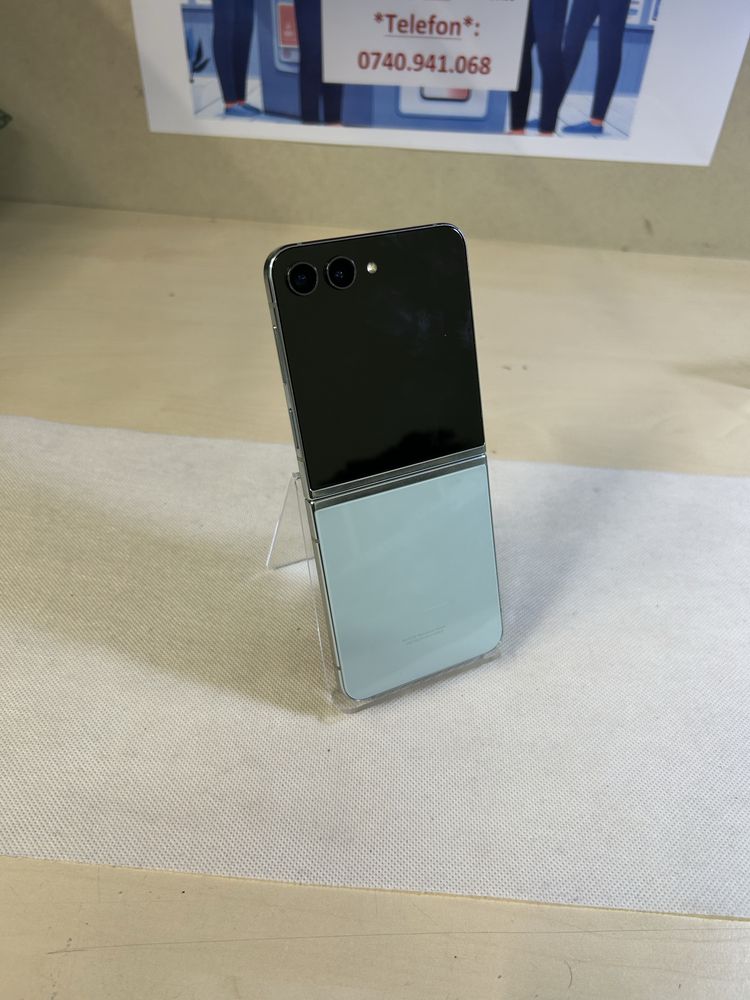Samsung flip 5 / 256 gb / Impecabil ca Nou