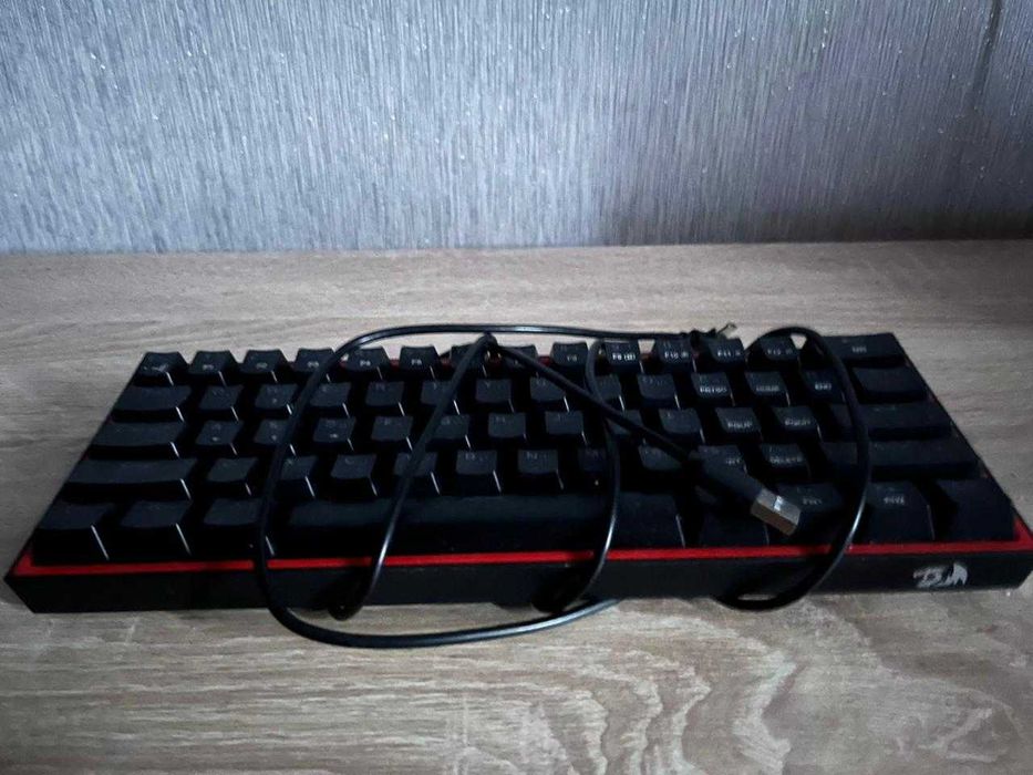 Продам новую игровую клавиатуру