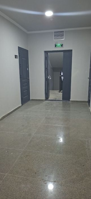 Продаётся квартира Новостройка Шоштепа 3 комнатная каробка