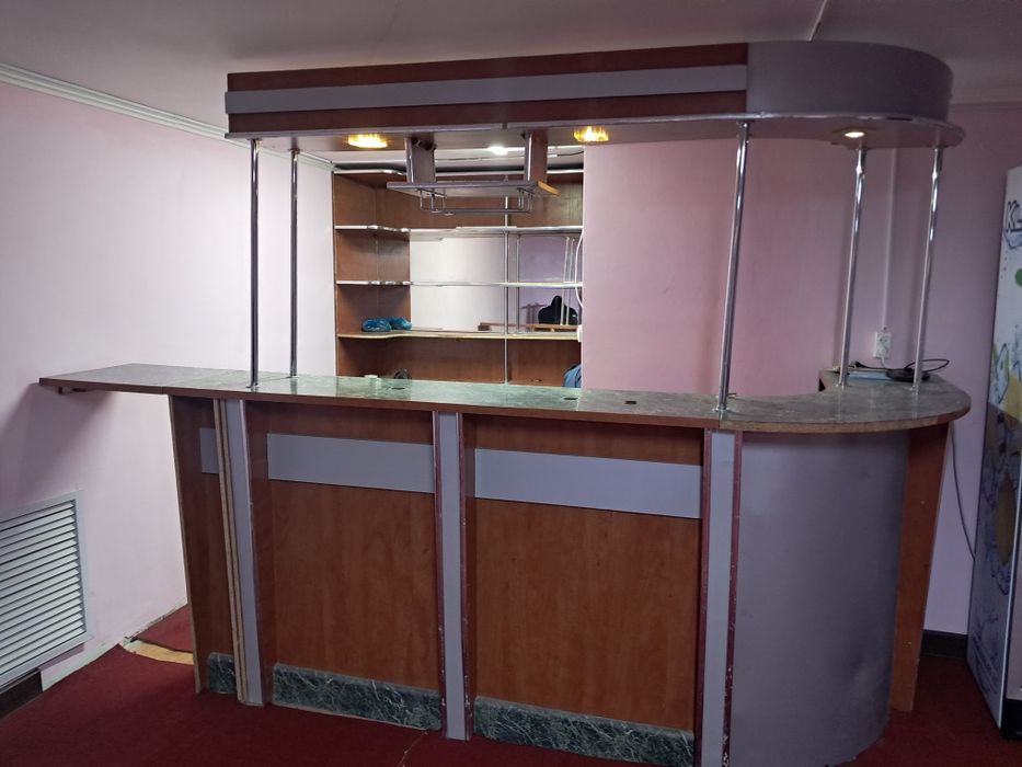 Барная стойка в бу состояние среднее