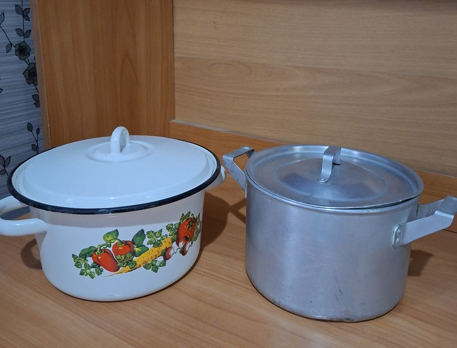 Посуда б/у 1000 сум