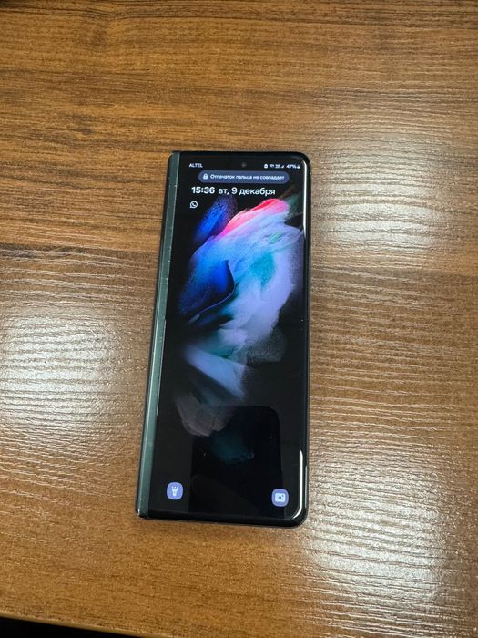Обменяю Samsung Z Fold3 512gb на Айфон (iPhone)
