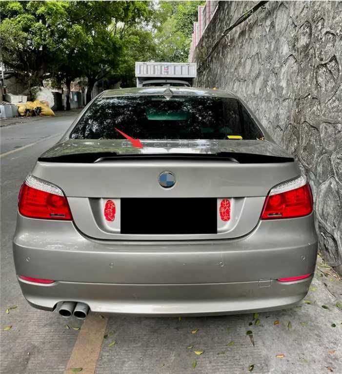 Eleron BMW E60 M4 Style ABS vopsit negru lucios