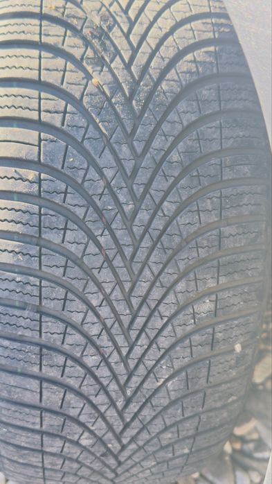 Vand 4 anvelope Debica All Season