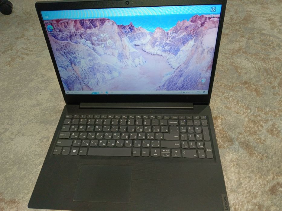Ноутбук Lenovo SSD 240 gb, HDD 1000 gb