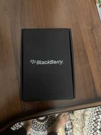 blackberry 9300 sotiladi, holati yangi kup ishlatilmagan