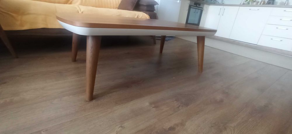 холна маса от масив