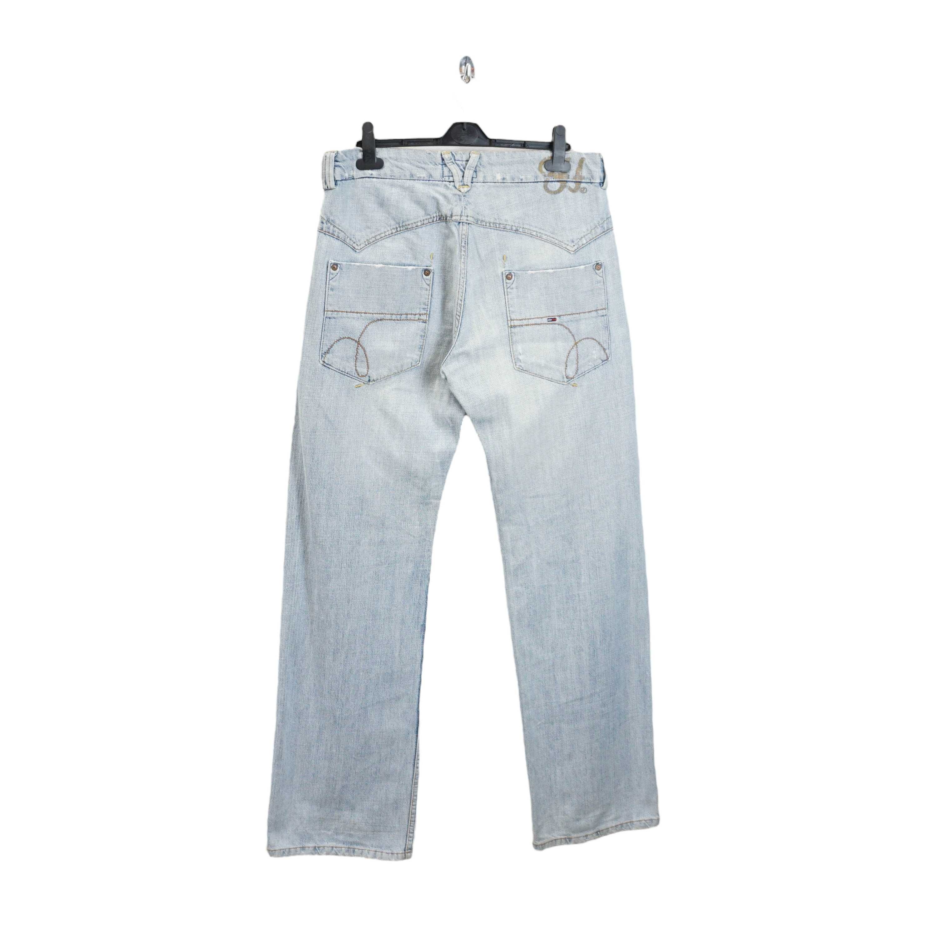 Tommy Hilfiger Straight Fit оригинални дънки - 32