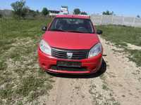 Vand bara fata si capota motor Dacia Sandero 2005-2012